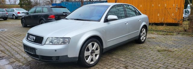 Audi A4 3.0 tiptronic quattro Tüv 04 / 2025