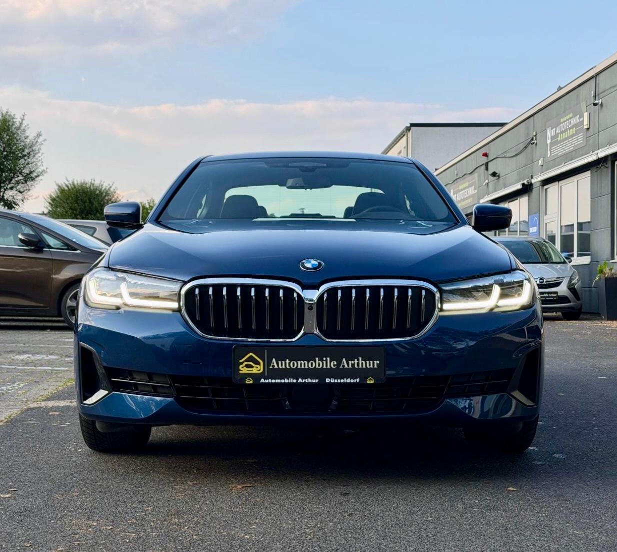 BMW 520 i Luxury Line*1.Hand*Erst 20 Tkm*LED*Navi*