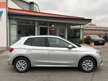Skoda Fabia - 4