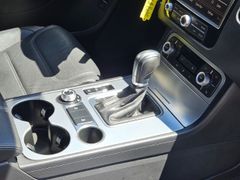 Fahrzeugabbildung Touareg V6 TDI BMT R-Line-Paket Interieur 4Motio