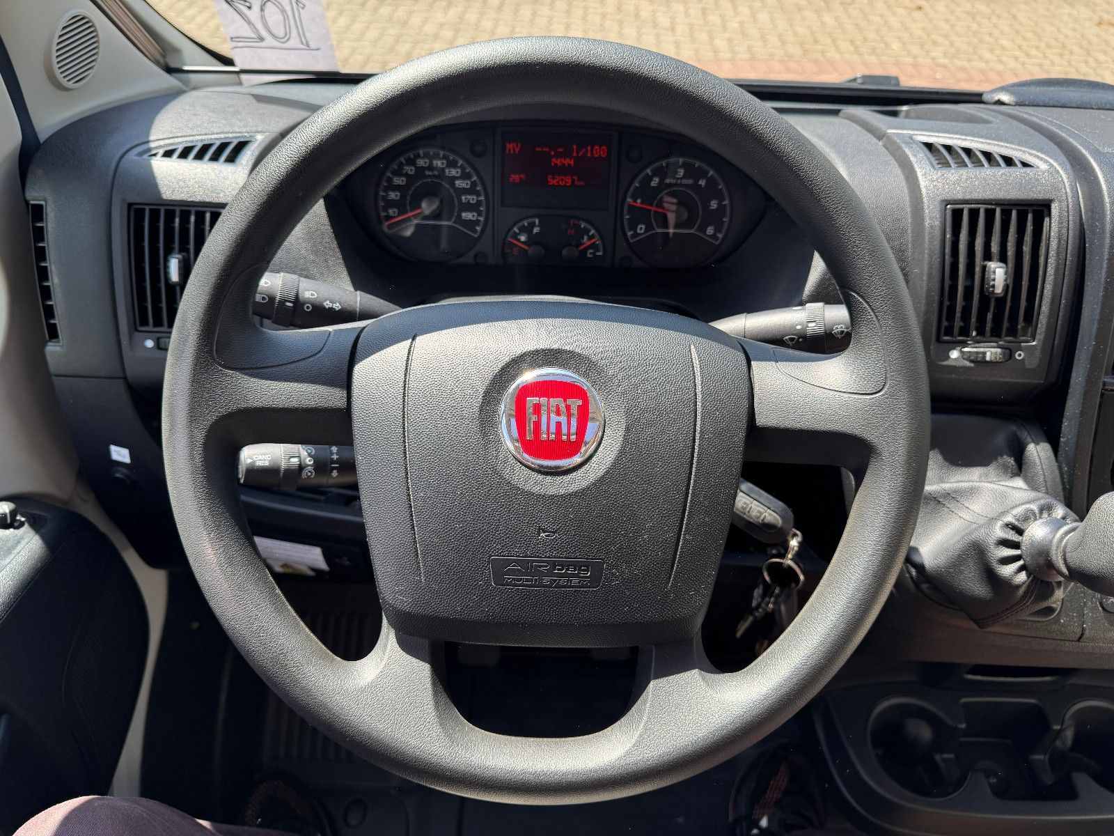 Fahrzeugabbildung HYMER / ERIBA / HYMERCAR EXSIS-T 474 EB FIAT DUCATO 1.HAND SAT TV MARKISE