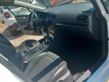 Volkswagen Golf - 7