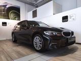 BMW Serie3(G20/21/80/81 - 320d 48V xDrive Tourin - BMW 3er-Reihe G81