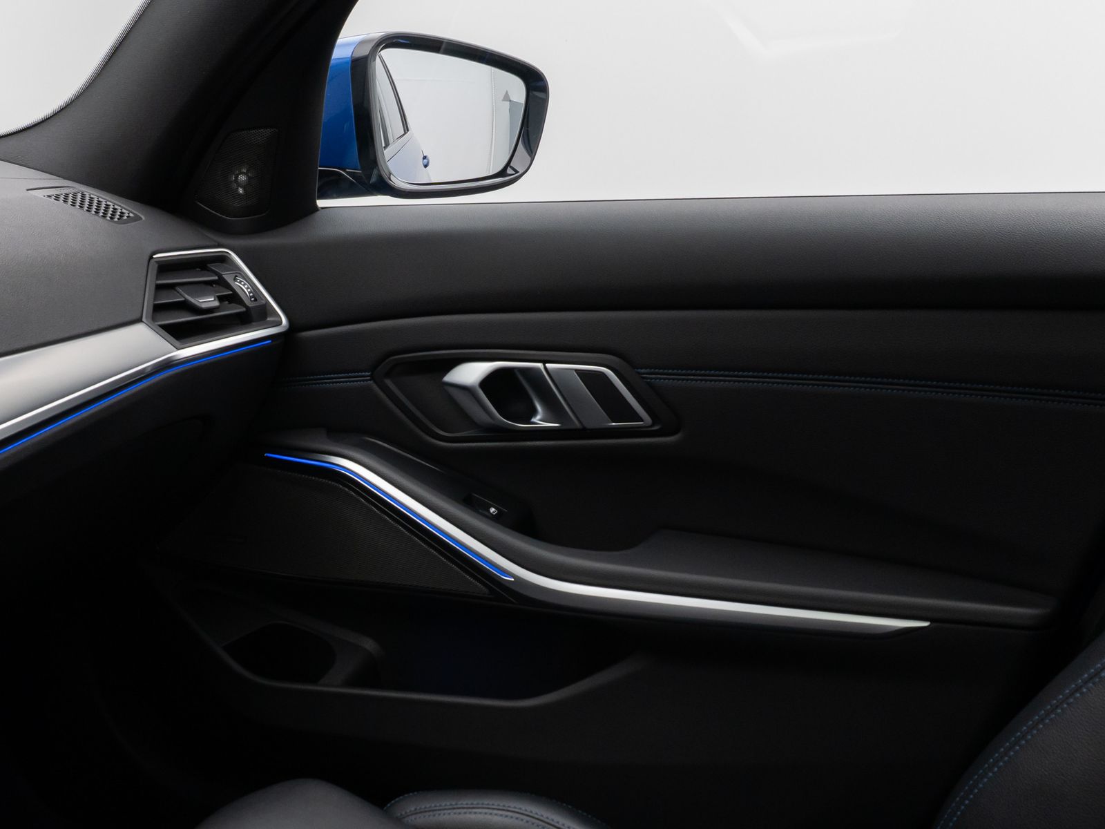 Fahrzeugabbildung BMW M340i xD Panorama Laser 360° HUD DAB H/K Komfort