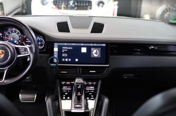 Porsche Cayenne - 6