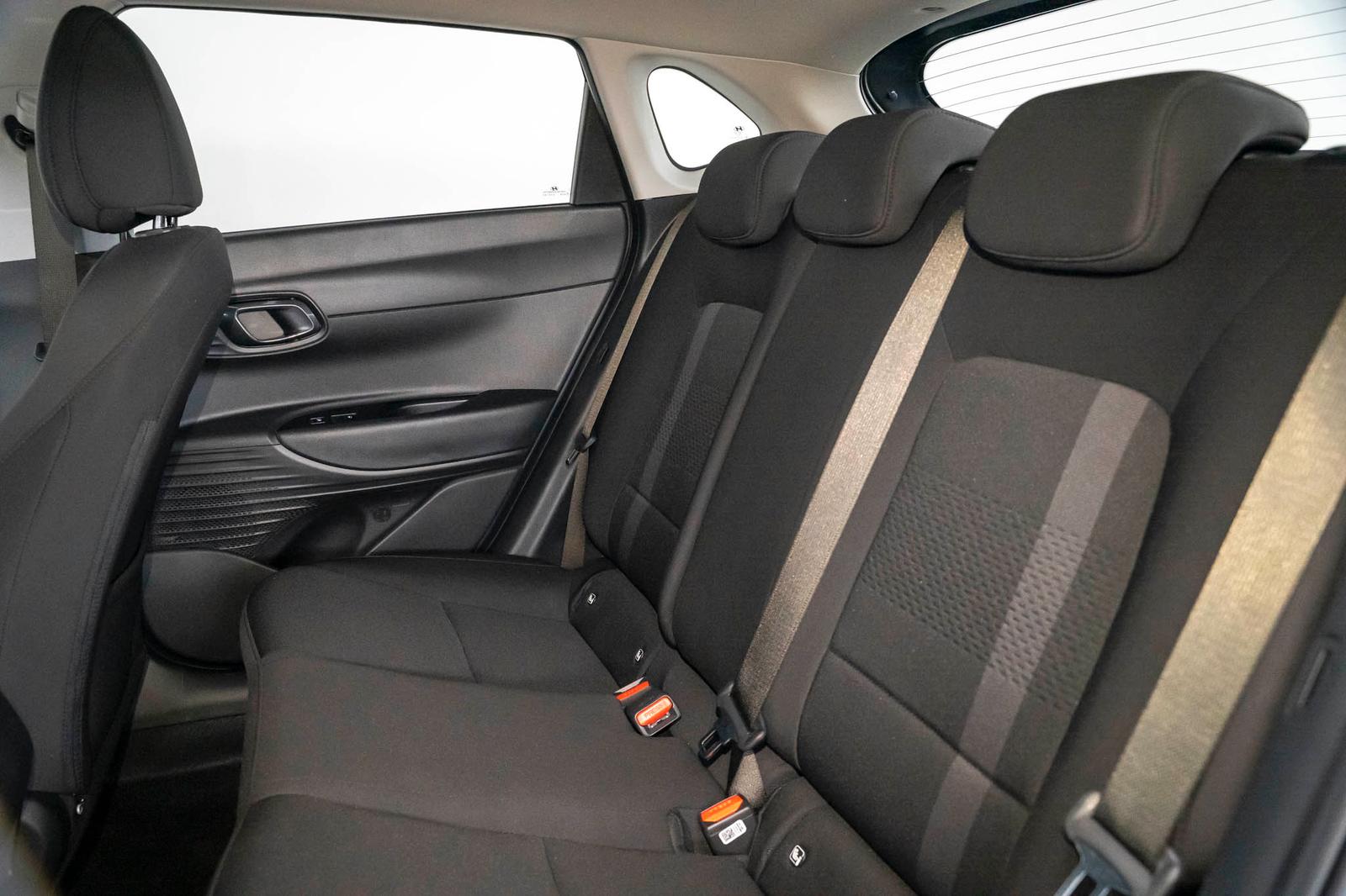 Hyundai i20 Prime 1,0 T-GDi 100 PS 7-DCT 2WD Licht BOSE, миниатюра 7