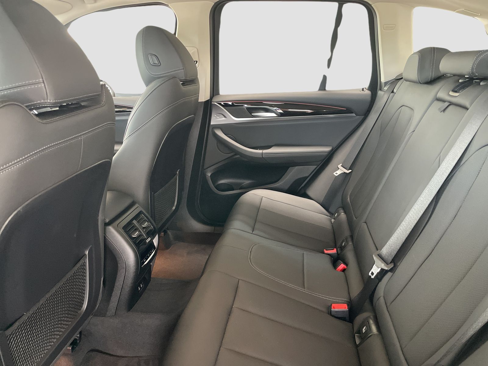 BMW X3 xDrive20i Navi Kamera Sportsitze HiFi LED foto 10