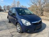 Opel Agila B Basis - blaue Opel Agila