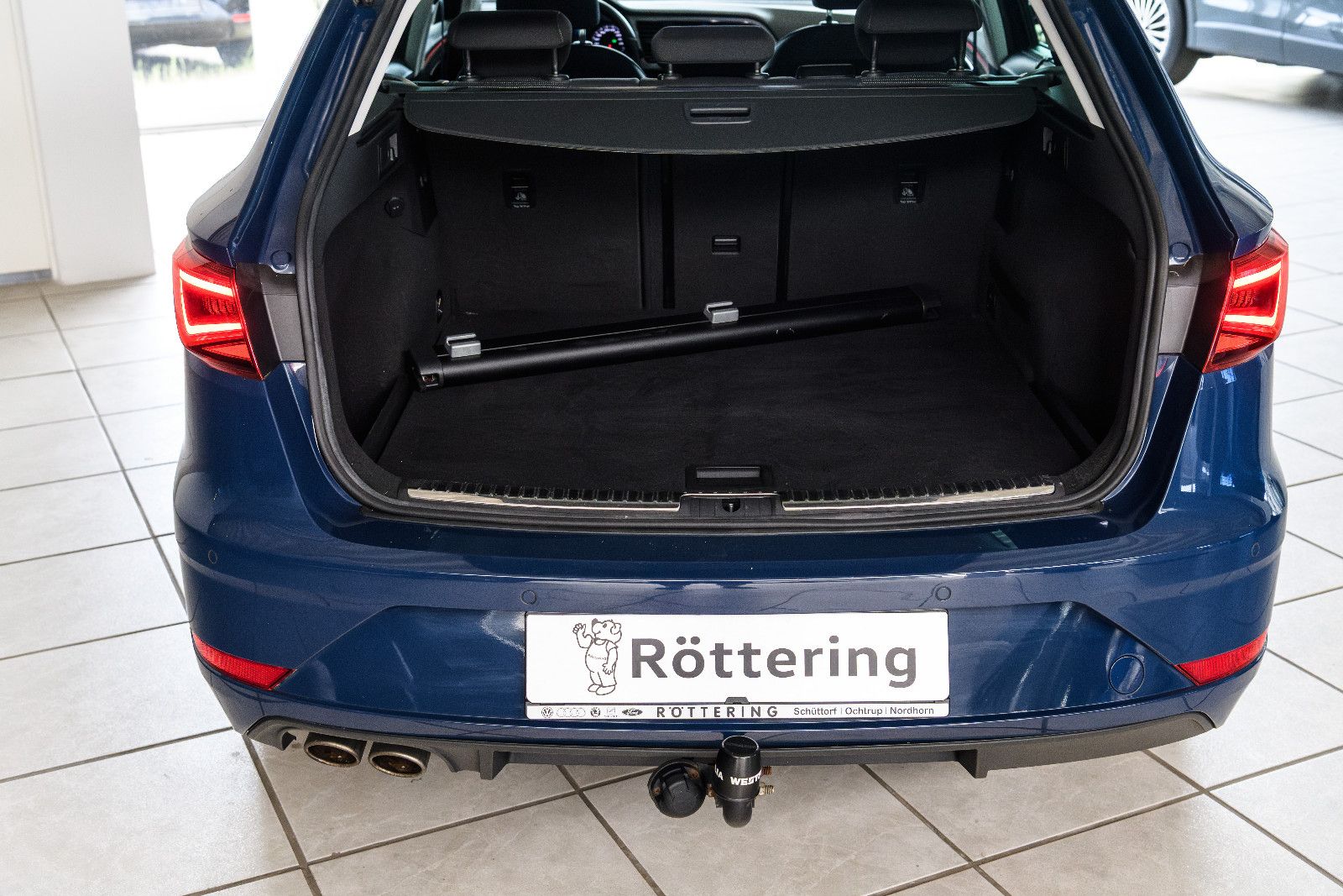 Fahrzeugabbildung SEAT Leon ST Xcellence DSG+Navi+AHK+LED