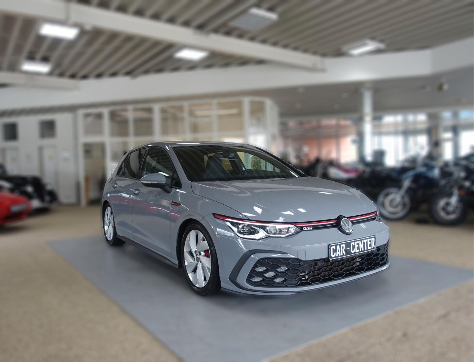 Volkswagen Golf VIII GTI; NAV/ MATRIX/ ACC/ LAN/ NSW/ AHK