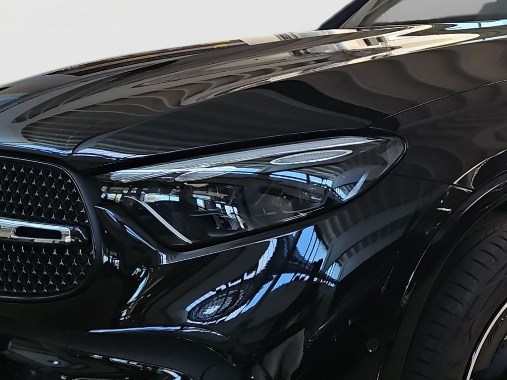 Fahrzeugabbildung Mercedes-Benz GLC 300 de 4MATIC +AMG+NIGHT+AHK+MEMORY+PANO+