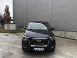 Hyundai H-1 - Hyundai H-1 von privat