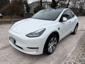Tesla Tesla Model Y Long Range AWD