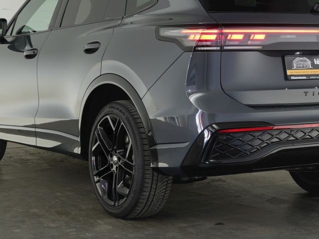 Tiguan R-LINE TDI 4MOTION DSG+AHK+360 GRAD KAMER