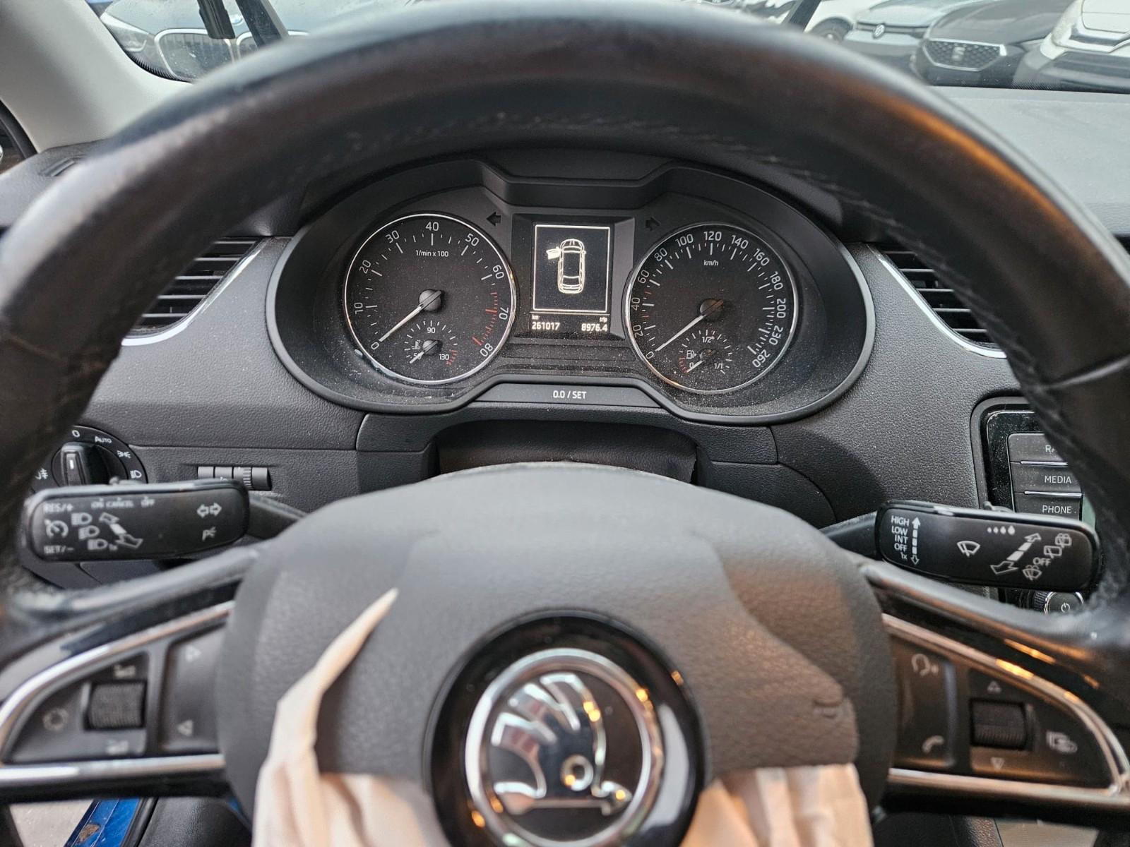 Skoda Octavia 2015 — photo 14