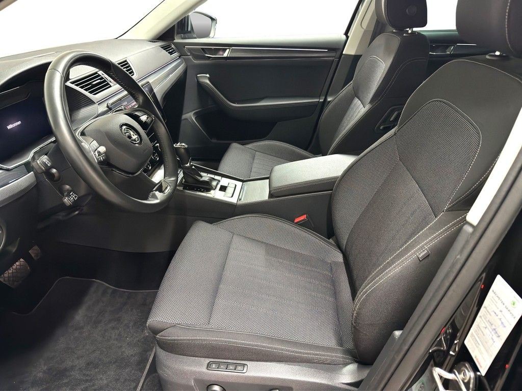 Skoda Superb - Bild 12
