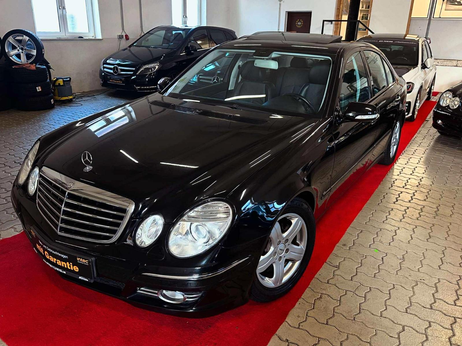 Mercedes-Benz E 200*AVANTGARDE*2-HAND*STHD*AHK*S-DACH*