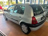 Renault Clio 1.4 RT /Autom./94TKM/Radio - Renault Gebrauchtwagen von 2000