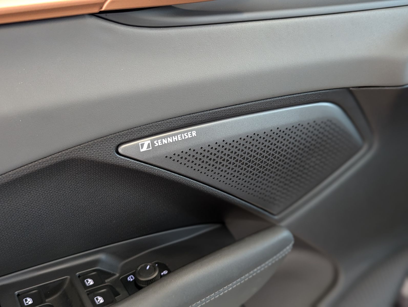 CUPRA Terramar 1.5eTSI HUD DCC Matrix Pano Sennh. 20" - Image 22