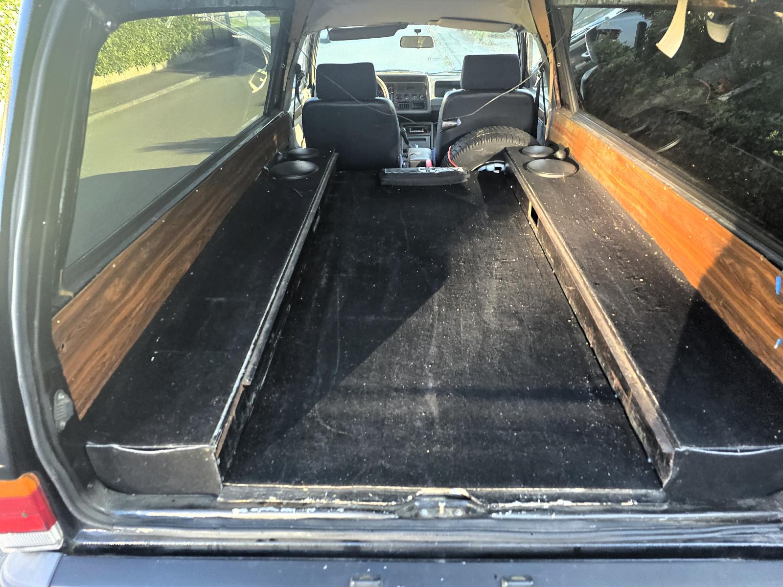 Ford Granada MK3 Leichenwagen / Bestattungswagen