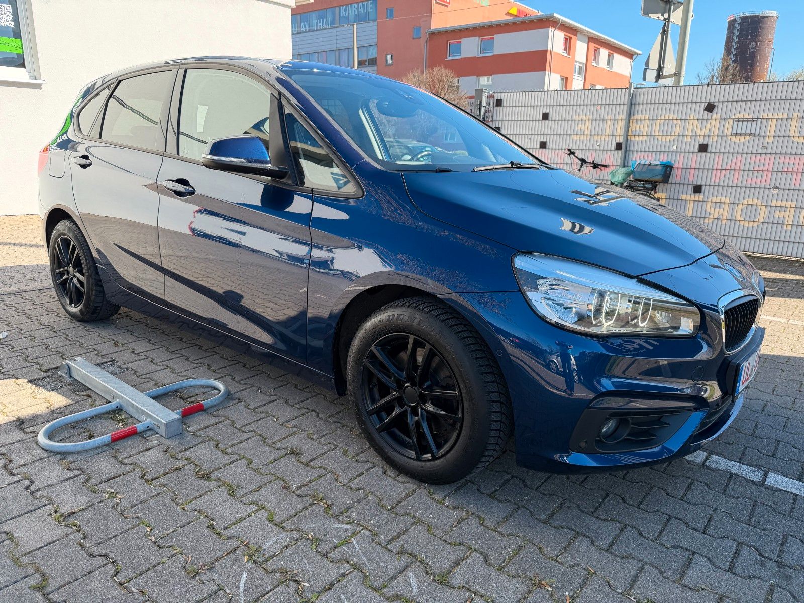 BMW 218