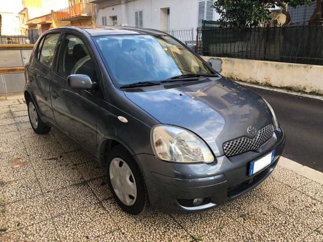 Toyota TOYOTA Yaris 1.0i 16V cat 5 porte Expo Clima