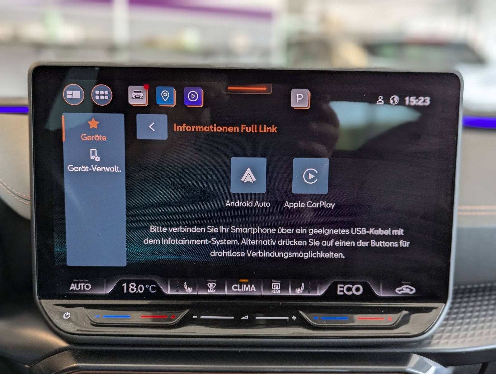Fahrzeugabbildung CUPRA Leon 1.5 eHybrid Matrix Edge-Intelligent SoH100%
