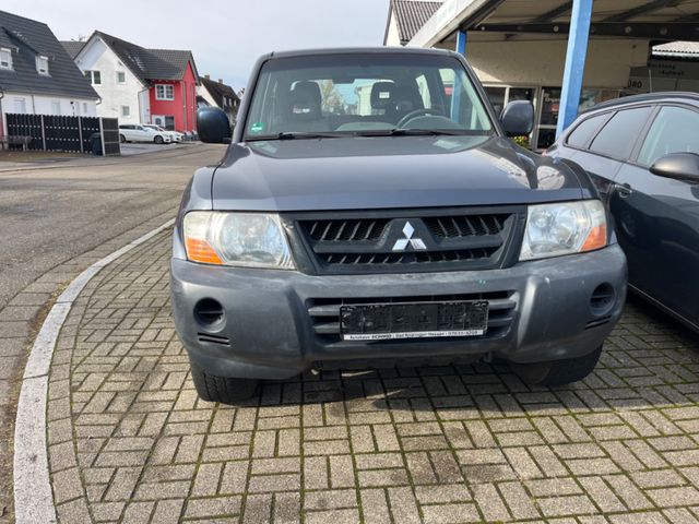 Mitsubishi Pajero 3.2 DI-D Classic