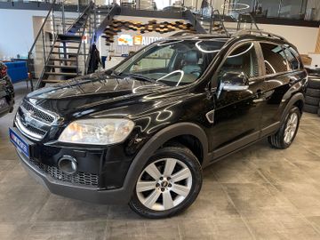 Chevrolet Captiva 2.0 D LT 4WD *7.SITZER*ALLRAD*KLIMA*