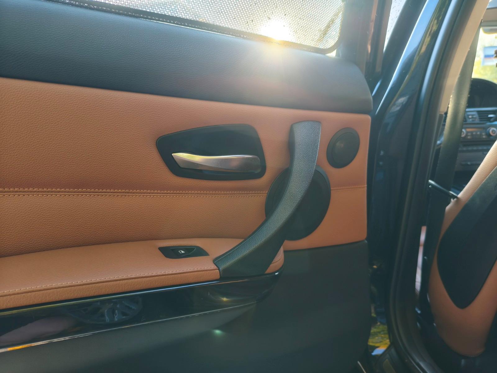 BMW 325 2010 — photo 7