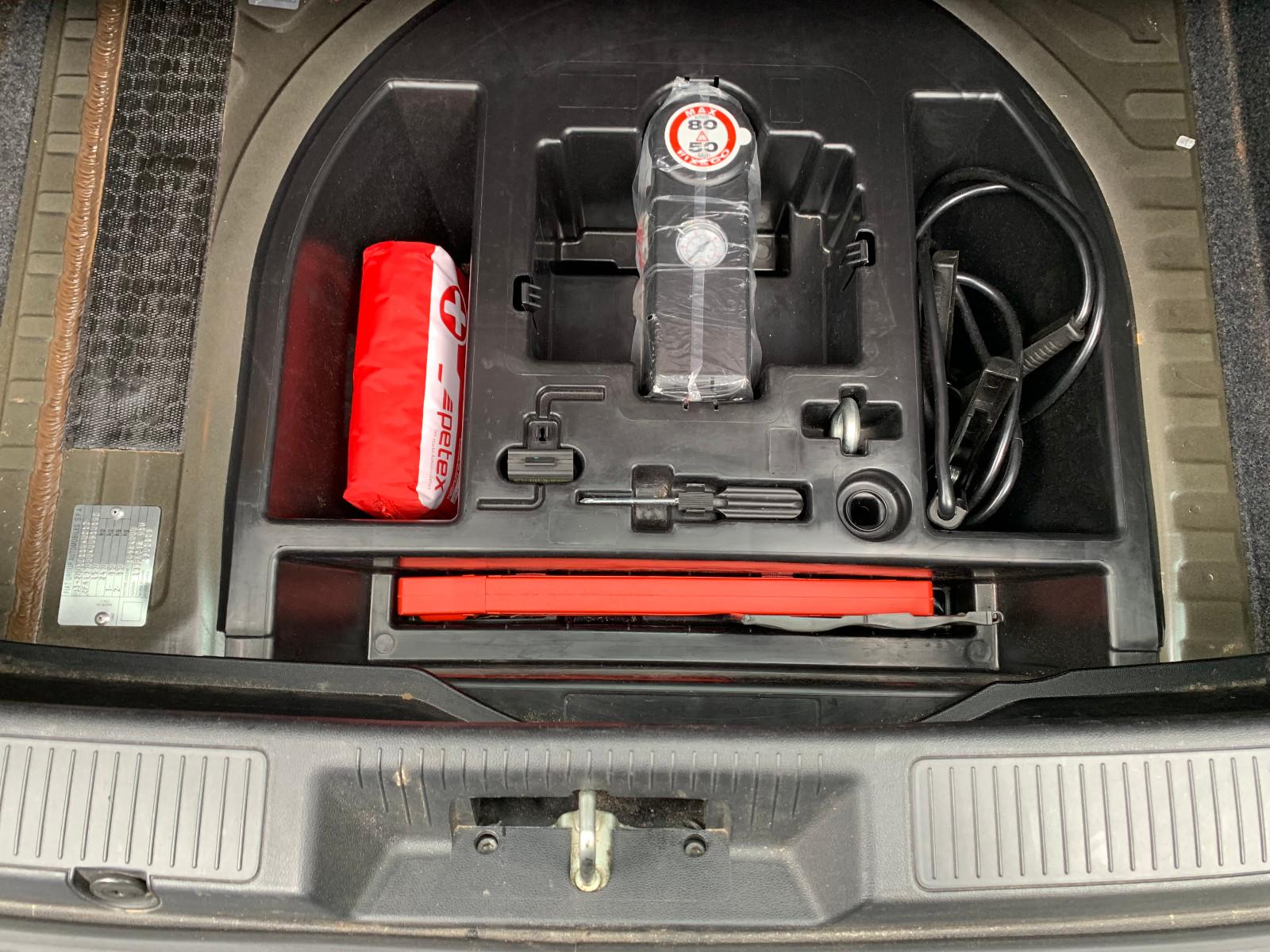 Fiat Punto 1.2 8V POP  Getriebe, Kupplung + TÜV neu 