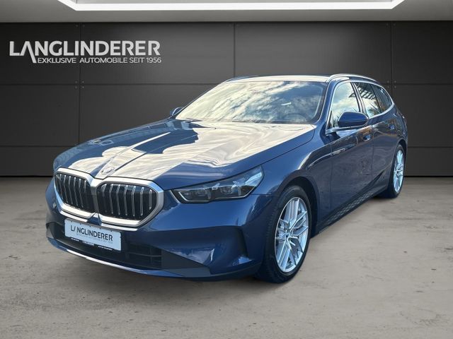 BMW 540d xDrive Touring NP 90424,- Autobahnassistent