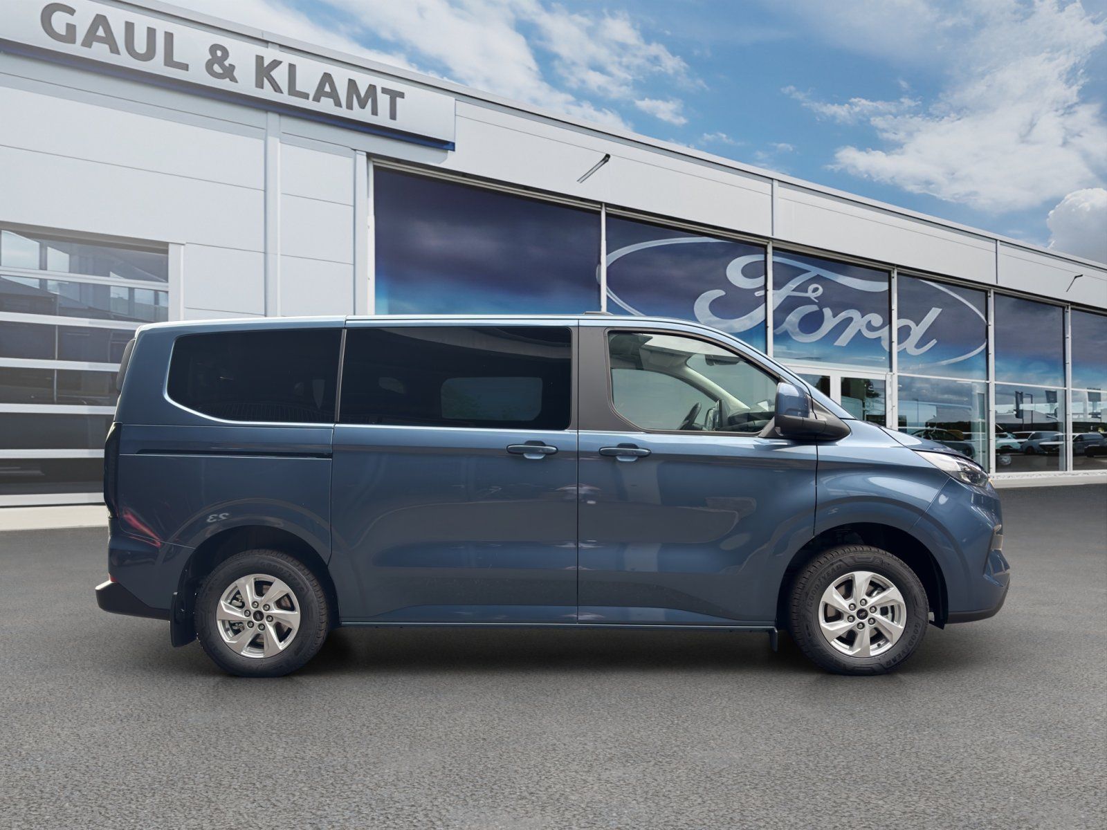 Fahrzeugabbildung Ford Tourneo Custom 2.0 Ecoblue 320 L1 Tourneo Trend
