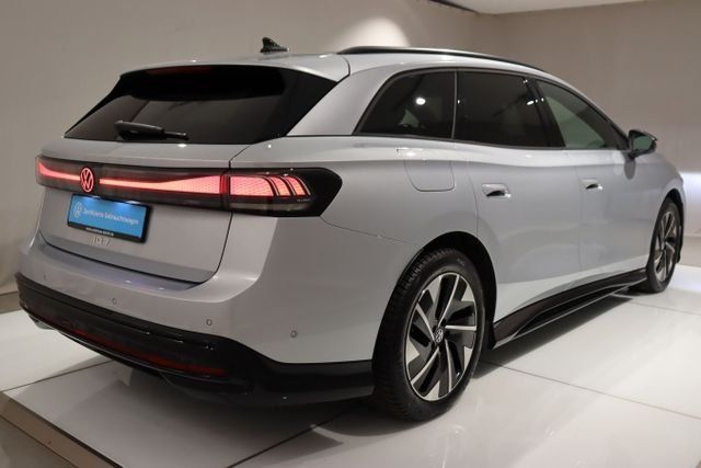 ID.7 Tourer Pro AHK Wärmepumpe EasyOpen IQ.LIGHT