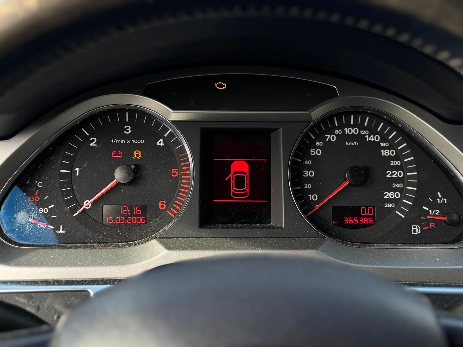 Audi A6 2006 — photo 11