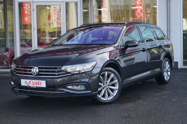 Volkswagen Passat Variant 1.5 TSI Klimaaut. LED Navi ACC