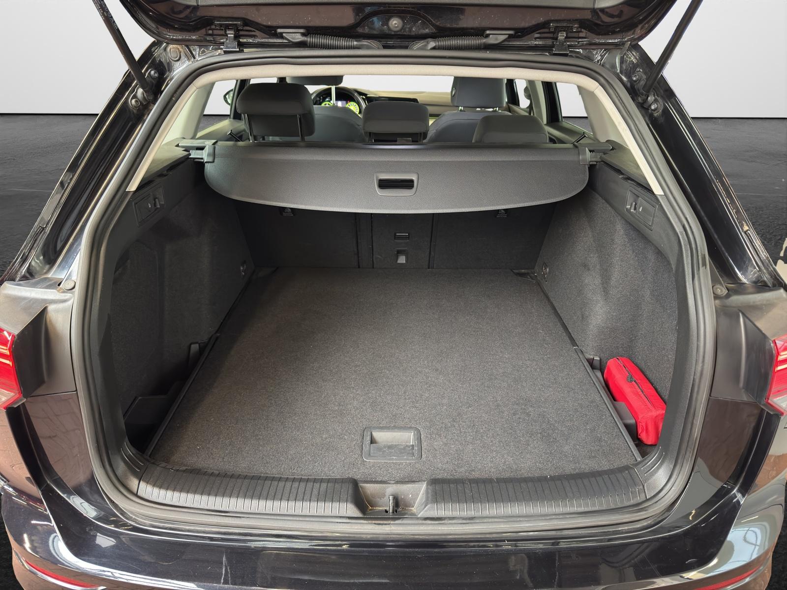 Volkswagen Golf Variant 2.0 TDI DSG Life AHK Navi LED Kame, миниатюра 12