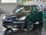 Porsche Cayenne 958 3.0 TDi *TETTO - Porsche Cayenne aus 2011 mit Diesel-Antrieb
