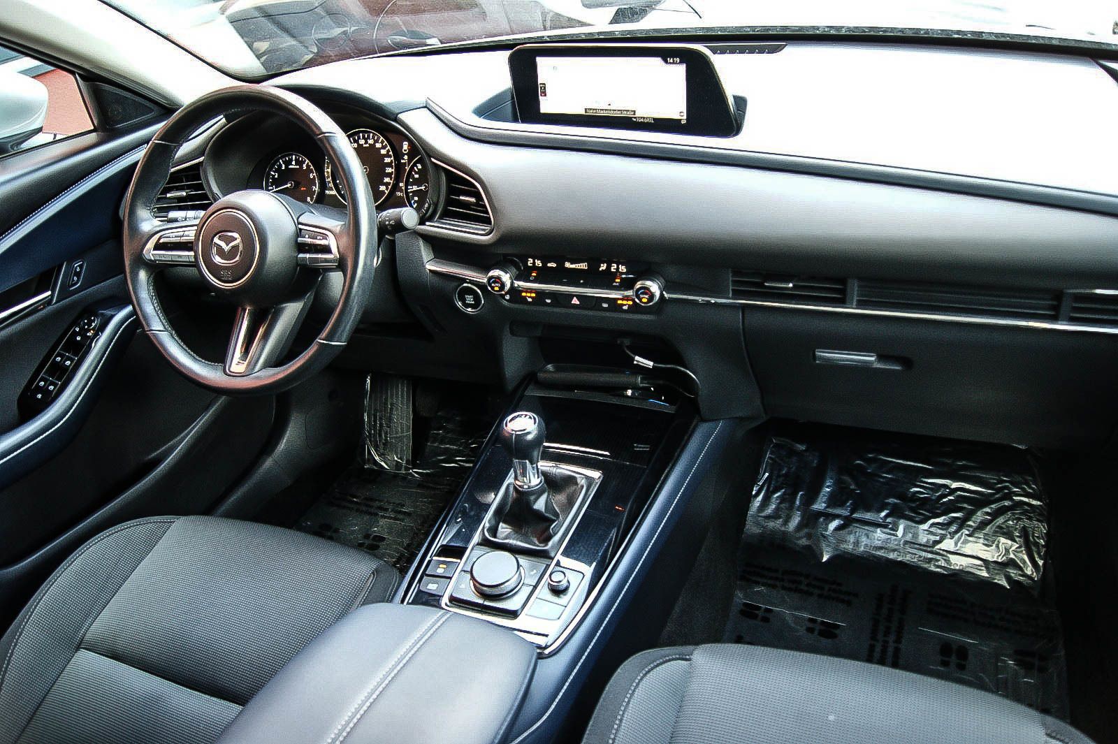 Fahrzeugabbildung Mazda CX-30 2.0 SKYACTIV-G M Hybrid DESIGN HEADUP LED
