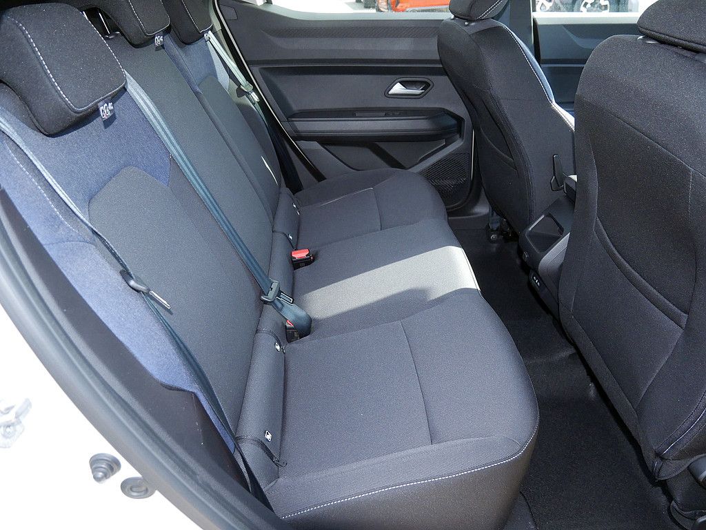 Fahrzeugabbildung Dacia Duster Journey TCe 130 2WD NEUES MODELL