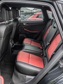 Fahrzeugabbildung Porsche Macan 2,0 Ltr. |21 ZOLL|PASM|PTM|ABD