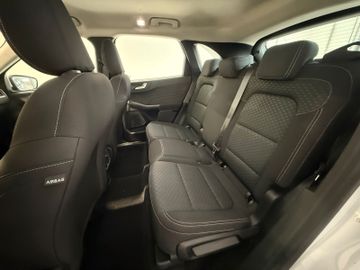 Ford Kuga - 9