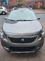 Peugeot 2008 Allure Pure 130 Stop&Start Pano TÜV NEU - Peugeot 2008 Gebrauchtwagen in Hamburg