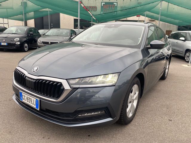 Skoda Octavia S.W 2.0 150 CV DSG Executive Garan