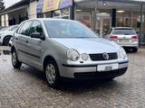 Volkswagen Polo IV Basis - Volkswagen Polo aus 2004 mit Diesel-Antrieb