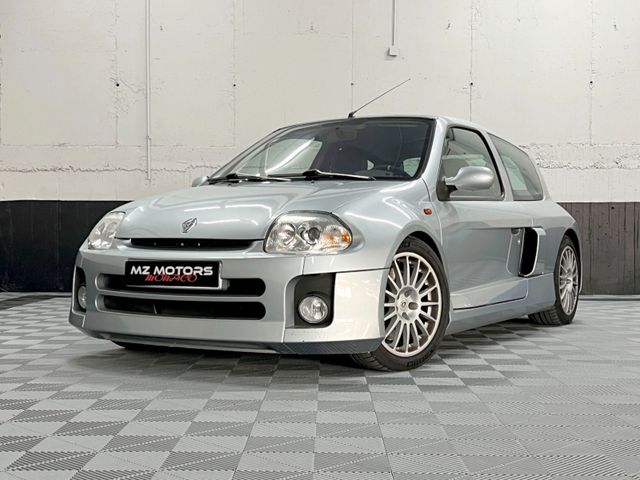 Renault Clio V6 RS - 16 200 km - COLLECTOR