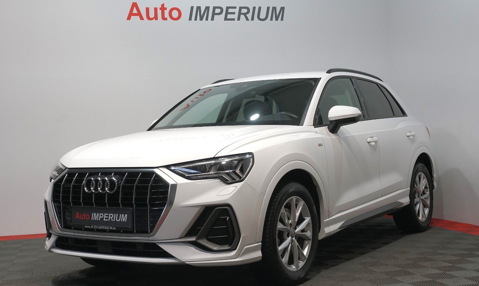 AUDI Q3 40 TFSI quattro S line*RFK*ALC*MATRIX*AHK