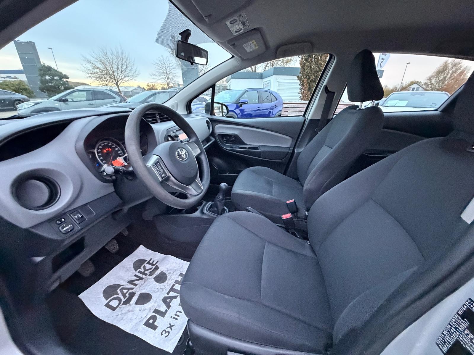 Toyota Yaris Basis