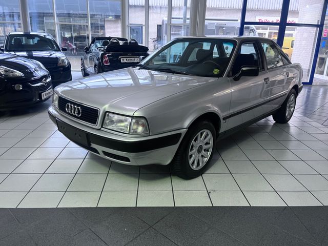 Audi 80 aus erster Hand*Rentnerfahrzeug*Schiebedach*