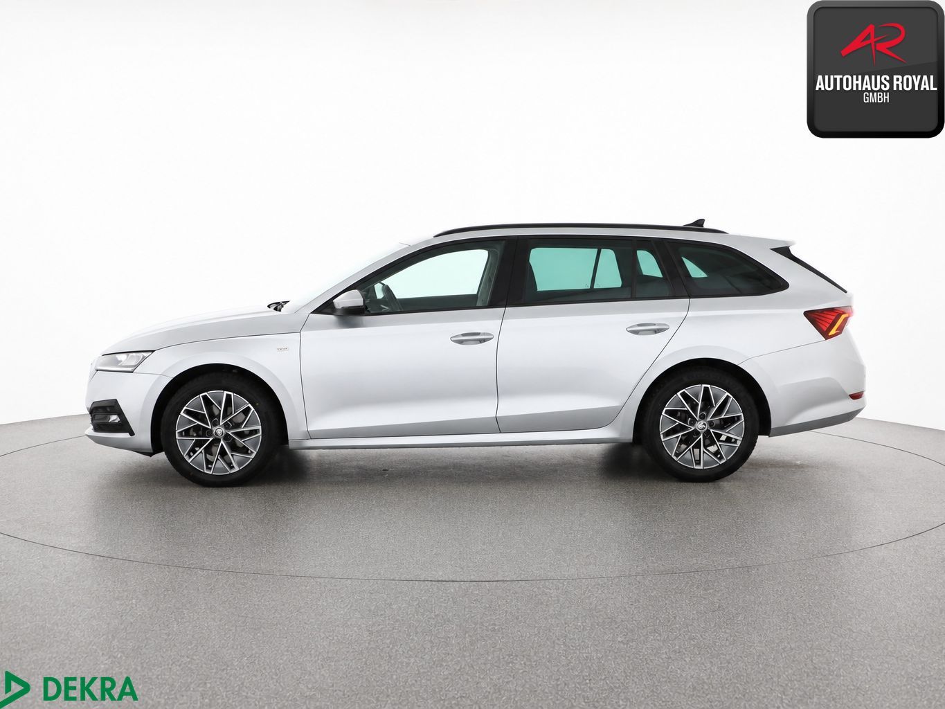 Skoda Octavia Combi 2.0 TDI 4x4 KESSY,ACC,CARPLAY,SH imagem 2